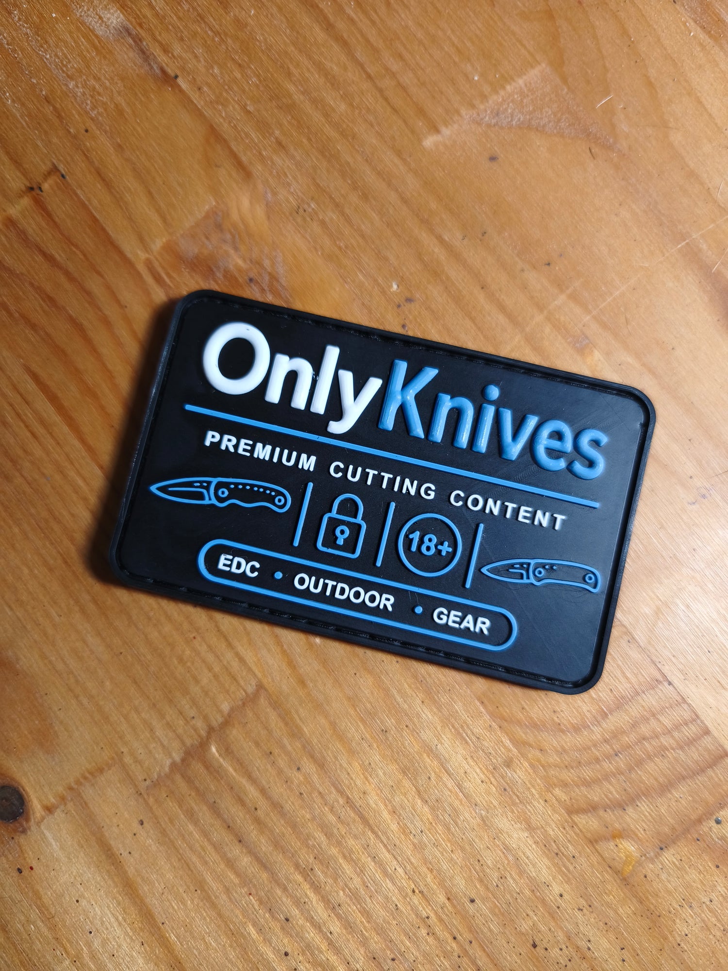Only Knives Patch – Limited Edition (50 Stück) Schneidwerk Harz Patch rn-image_picker_lib_temp_ad9d2b93-21b3-4aaf-8f89-1b65fd13c564