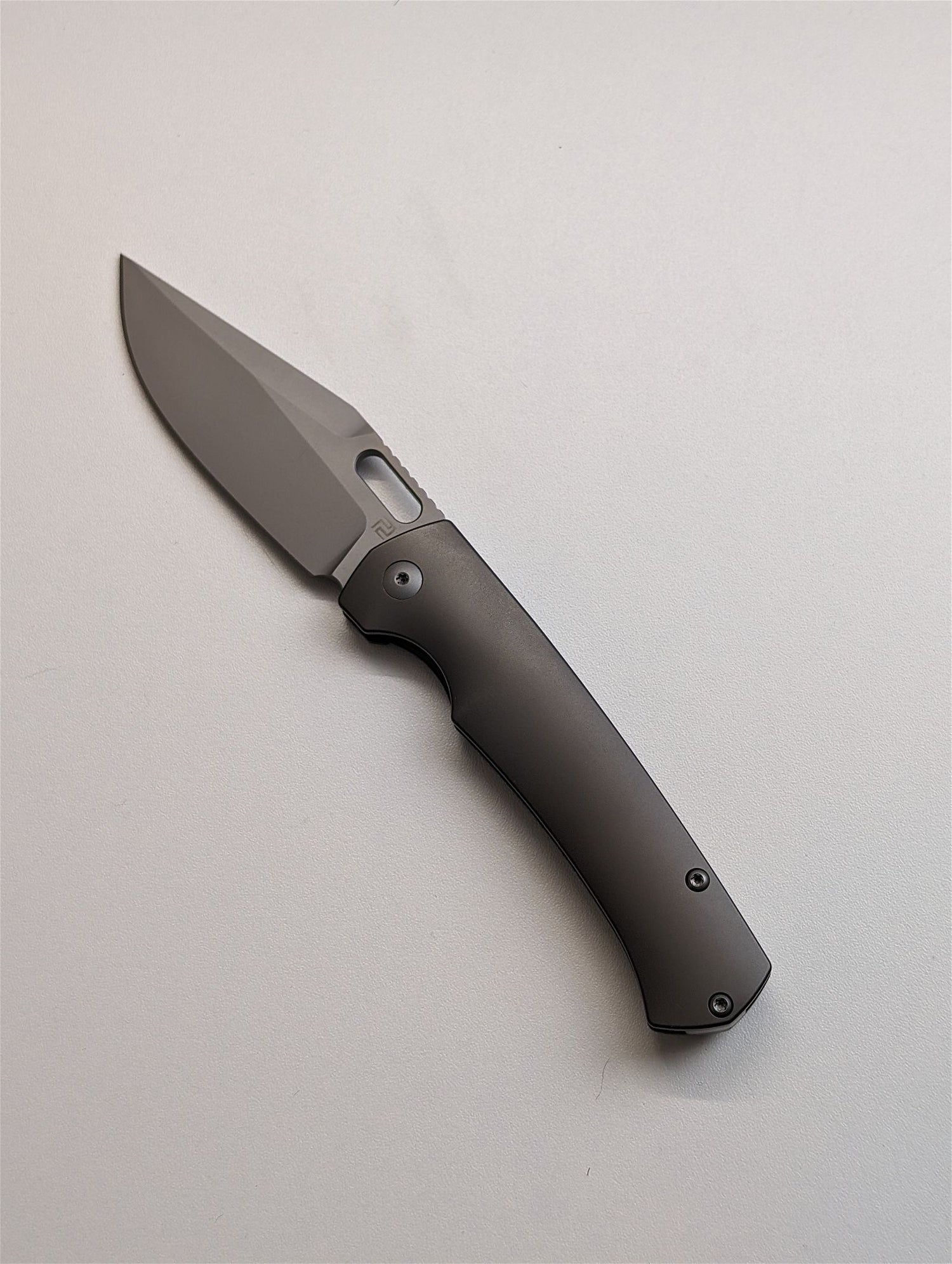 ArtisanCutlery Revel Gray Titan Pocket Knife