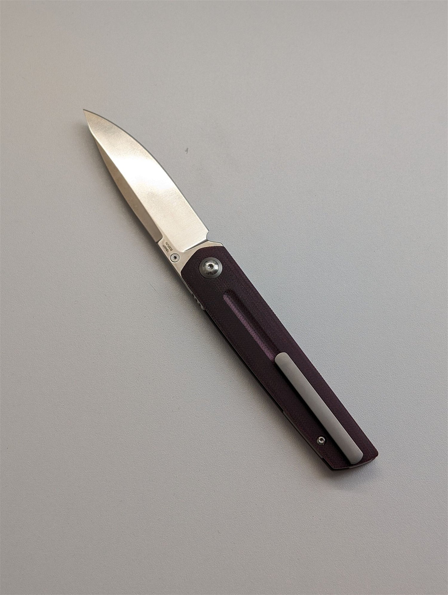 Artisan Cutlery Sirius pocket knife