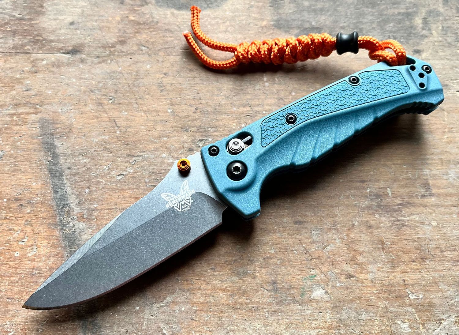 Benchmade 18065 Mini Adira pocket knife