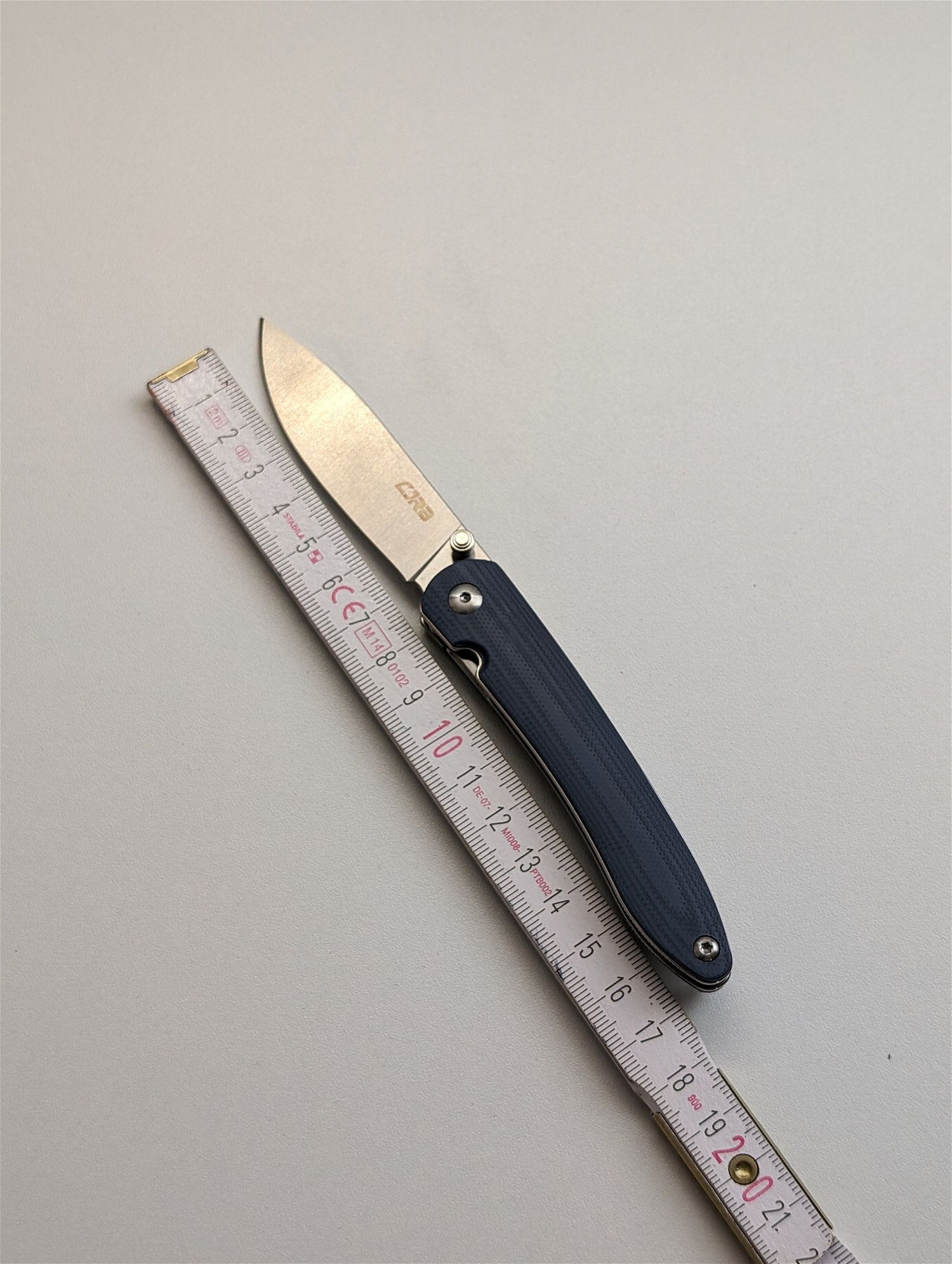 CJRB Ria pocket knife