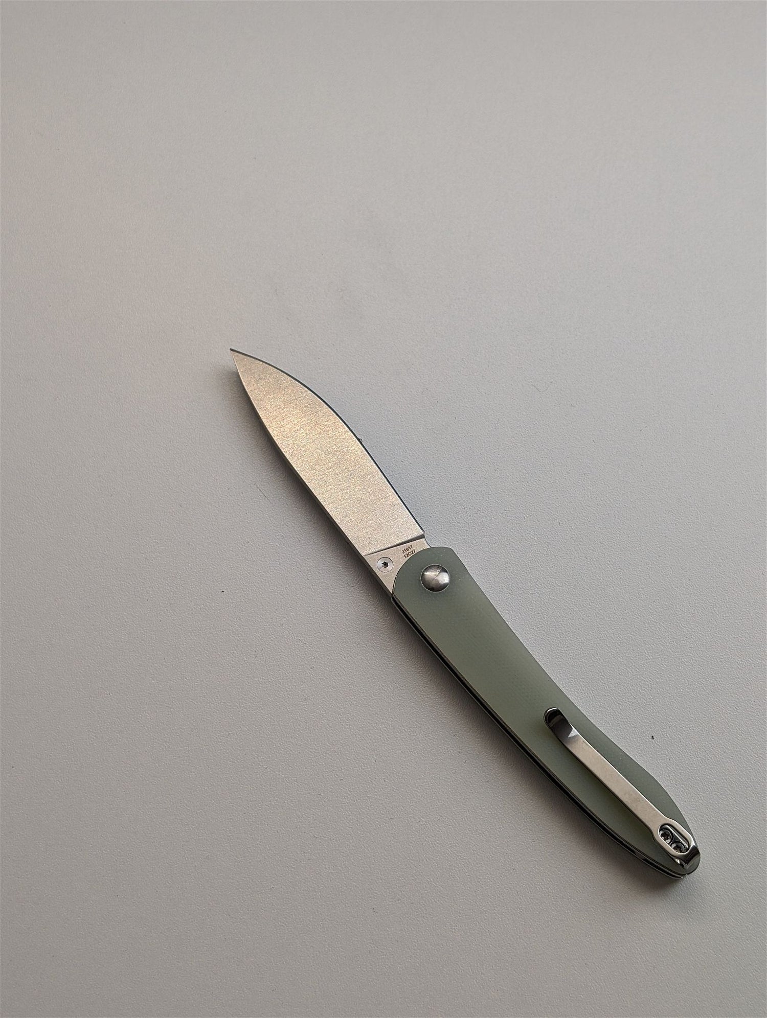 CJRB Ria pocket knife