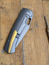 ArtisanCutlery Revel Titan Taschenmesser