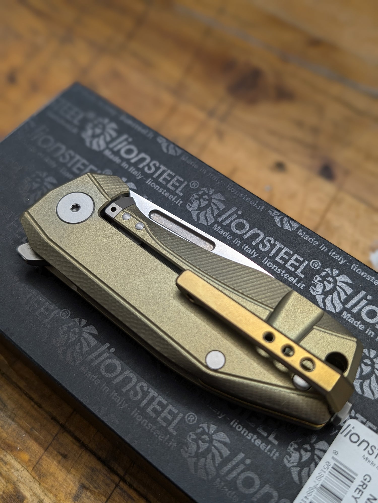 LionSteel - Nano Titan Pocket Knife Single Piece